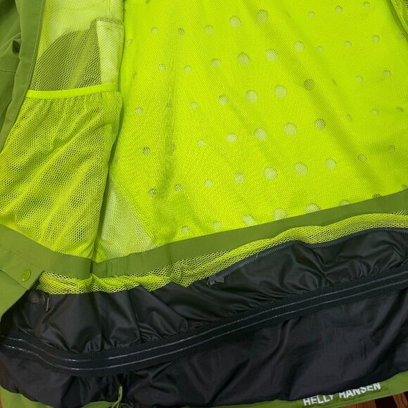 Helly Hansen Mission Ski Jacket - Picture 13 of 16
